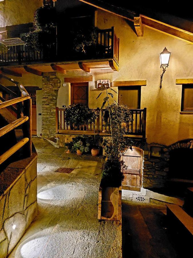 Appartamento Le Bourneau Aosta Exterior photo